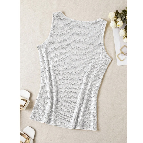 All Over Sequin Silver on White V-Neck Cami Top - Picture 2 of 5